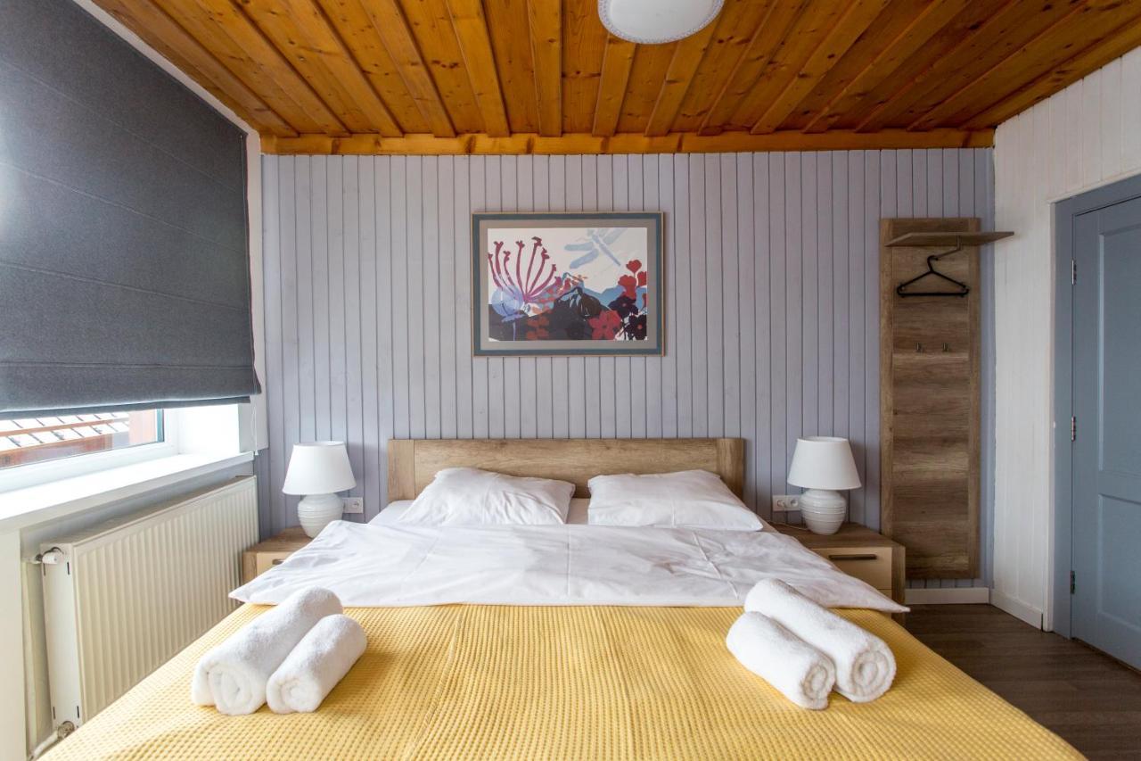 Guesthouse Yes In Bodice ภายนอก รูปภาพ